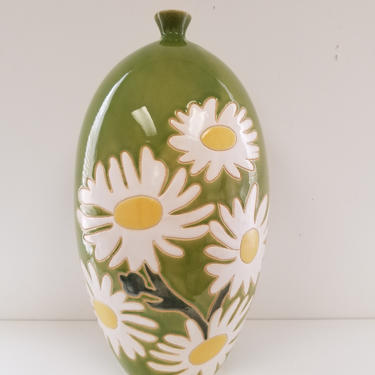 Large Ceramic Green Vase With Daisies by TheModAndPopShop