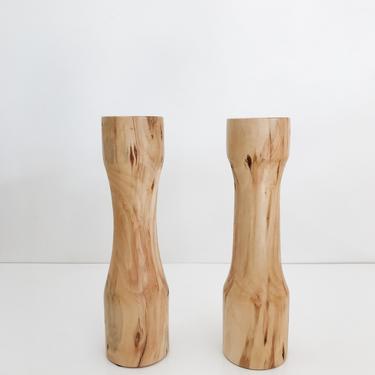 TALL WOOD &lt;BR&gt; CANDLESTICK HOLDERS
