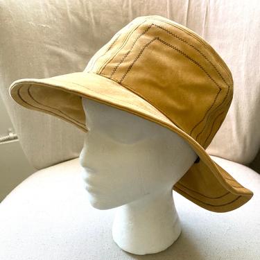 Vintage 1960s Mod BUCKET HAT / ULTRASUEDE / Made in Italy 