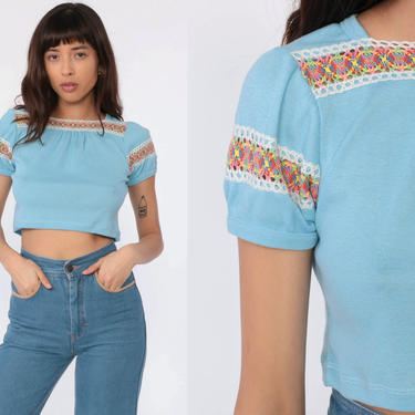 Baby Blue Crop Top 70s Hippie Blouse PUFF SLEEVE Shirt 70s Boho Short Sleeve 1970s Hipster Retro Vintage Pastel Crochet Small 