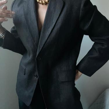 vintage essential boyfriend cut single  breasted noir boxy slightly oversized black linen blazer 