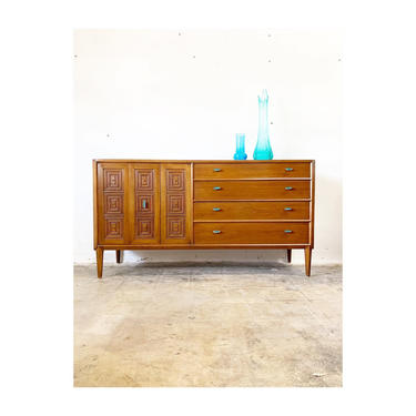 Mid Century Modern Credenza Or Console by Mount Airy 