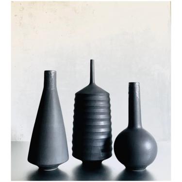 SHIPS NOW-  set of 3 Large Ceramic Stoneware Vases Glazed in a Dramatic Slate Matte Black by Sara Paloma Pottery. tabletop + floor vase onyx 