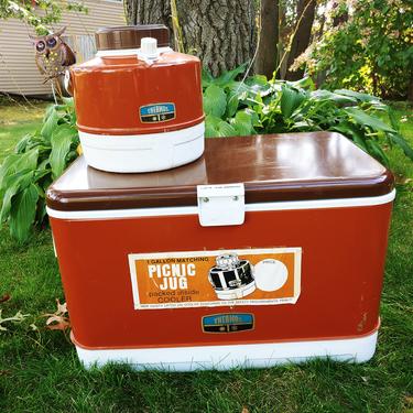 Retro Brown and White Metal Thermos Cooler with Matching Jug 