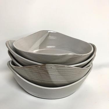 Handmade bowls, salad bowl, pasta bowl, rustic bowls, farmhouse bowl, pottery bowls, ceramic bowls, white bowls, dinner plate, dinner bowl 