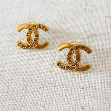 Vintage CHANEL LETTER CC Logo Gold Earrings Studs Jewelry *Authentic* 