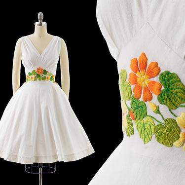 Vintage 1970s Sundress | 70s Floral Embroidered White Cotton Fit and Flare Day Dress (small) 