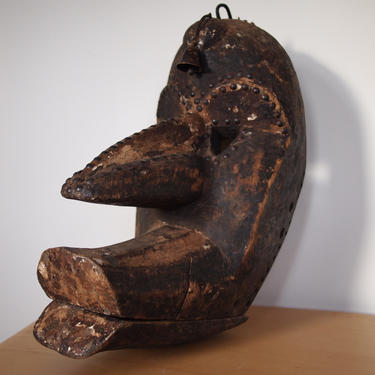 Vintage AFRICAN Art Carved WOOD MASK 16.5&amp;quot;, Sculpture, Dan Grebo Guere, tribal mid-century modern folk art outsider primitive ethnographic 