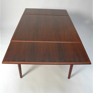 Danish Rosewood Petite Dining Table with Two Extension Leaves