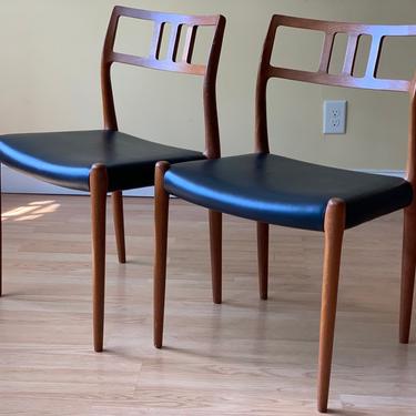 Moller Model #79 Dining Side Chairs in teak and black vinyl, set of six 