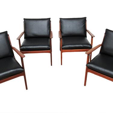 Mid Century Chairs (Four Set) by Ole Wanscher Denmark. 