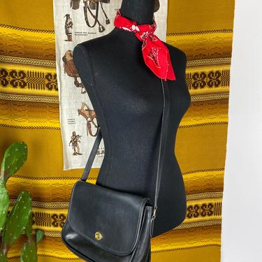 Vintage Black Leather COACH Crossbody Bag 