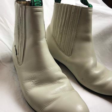 Men’s vintage Chelsea boots~ white/ off white~ rock n roll hipster ankle boots size 11-12~ pull up western style romeos 