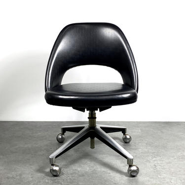 Vintage Eero Saarinen Knoll Executive Swivel Office Chair 1950s 
