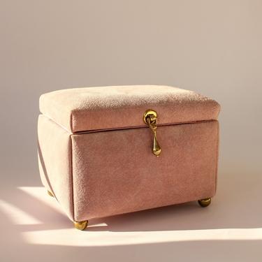 Vintage Mark Stevens Pale Pink Suede Jewelry Box with Brass Hardware | Jewelry, Trinket, Home Decor | Designer Leather Jewelry Keepsake Box 