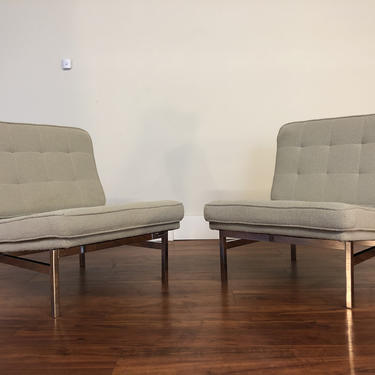 Florence Knoll Model 65 Vintage Slipper Chairs 