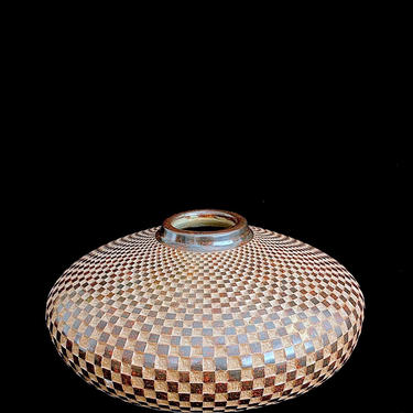 Vintage Fine Hand Crafted Carved Nicaraguan Folk Pottery Ceramic Bowl by Miguel Angel Calero Nicaragua Folk Art 