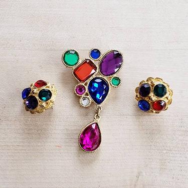 1980s Baroque Style Brooch and Earrings Set Colorful Glass / 80s Maximalist Purple Blue Red Green Cluster Earrings Pin / Mathilde 