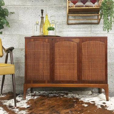 LOCAL PICKUP ONLY-----------Vintage Credenza 