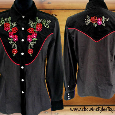 Vintage Western Retro Women's Cowgirl Shirt by I.E. Relaxed, Embroidered Roses with Beading, Tag Size 10, Approx. Small (see meas. photo) 