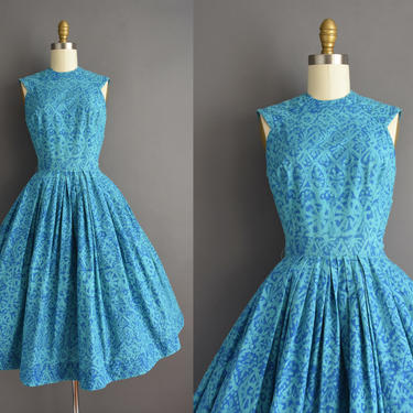 vintage 1950s | Peck &amp; Peck Blue Cotton Print Sweeping Full Skirt Day Dress | Small | 50s dress 