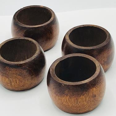 Set of (4) Wooden Napkin rings 