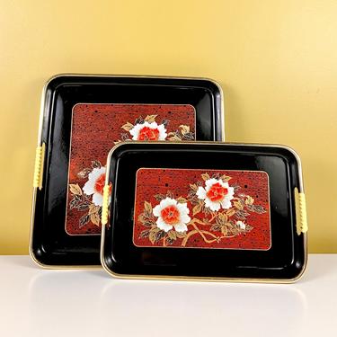 Set of 2 Japanese Lacquered Trays 