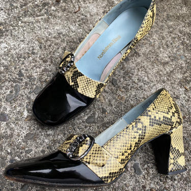 Vintage 60’s shoes~ faux snakeskin /Cobra Patent leather capped toe MCM mod pumps Nordstrom’s Best size 71/2 M 