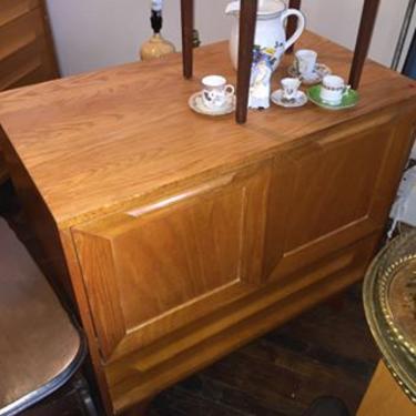 Cabinet only $280 and we offer delivery #storage #seeninshaw #shawdc #asburynjvintage #asburyvntage #silverspring #14thstreetdc