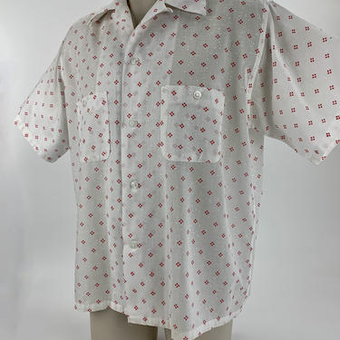 1950's Cotton Shirt -  GUNNIN Label - Beautiful Summer Woven Fabric - White with Red Dots Detail - Loop Collar - Men's Size Large 