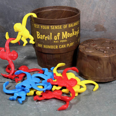 Original 1966 Barrel of Monkeys Game - Lakeside Toys - Barrel of Monkeys (Missing One Monkey) | FREE SHIPPING 