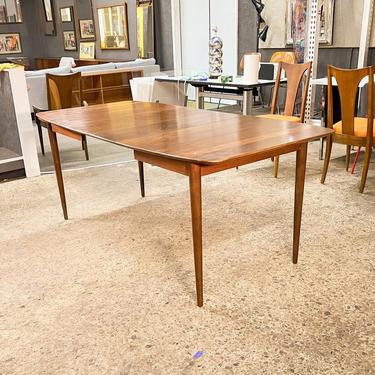 American of martinsville dining table 