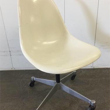 Herman Miller White Fiberglass Swivel Chair on Casters Labeled