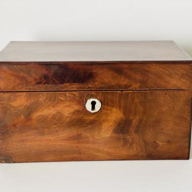 Antique Mahogany Tea Caddy/Decorative Box