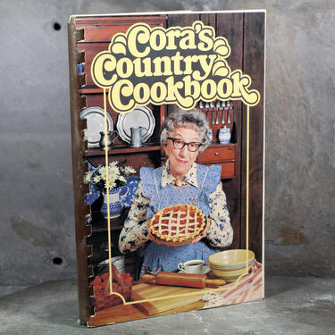Cora's Country Cookbook - 1977 Vintage Promotional Cookbook by General Foods starring Margaret Hamilton (Wicked Witch of the West) 