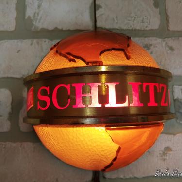 Vintage Lighted Schlitz Golden Globe Beer Sign 