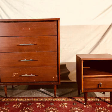 CUSTOM ORDER AVAILABLE for this 'Basset'midcentury dresser and nightstand set. by emmaleejanedesign