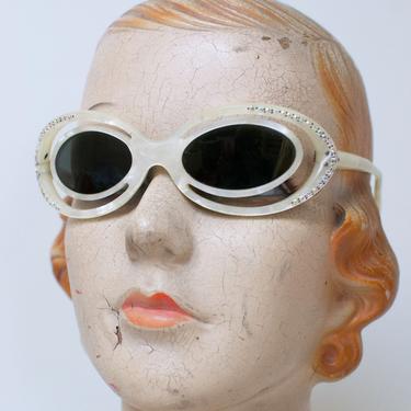 Vintage 1950s Mother of Pearl Sunglasses / 50s MOP Pearlized Plastic Rhinestone Studded Sunglasses 