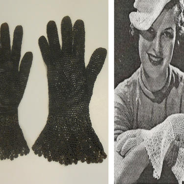 1937 Hit Parade - Vintage 1930s Charcoal Grey Gray Crochet Gauntlet Gloves - 6/6.5 