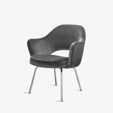 Saarinen Executive Arm Chairs in Velvet