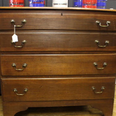 Late Sheraton Mule Chest, LOCAL Pick Up ONLY Alexandria VA 