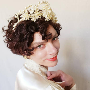 1920s Wax Floral Crown Bridal Head Piece / 20s 30s Vintage Wedding Wax Flower Wreath Tiara / Art Nouveau 
