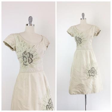 50 DOLLAR SALE /// 50s Beaded Rose Print Beaded Party Dress / 1950s Vintage Lace &amp; Silk Dress / Medium / Size 6 to 8 