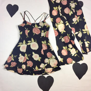 90's strappy floral rose party dress 1990's Hampton Nites criss cross cage back cutout dress matching scarf shawl set petite short 12 P 
