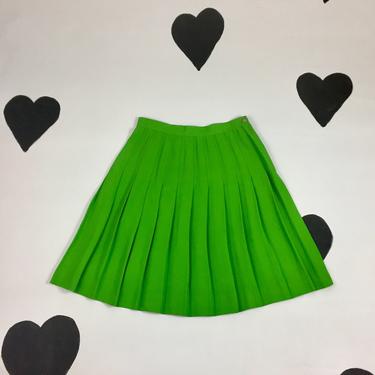 90's neon lime green pleated school girl skirt 1990's preppy high waist pleat mini skirt / Hilary Banks / Versace Supermodel  / Y2K / M 28 w 