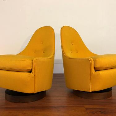 Milo Baughman vintage Petite Swivel Chairs 