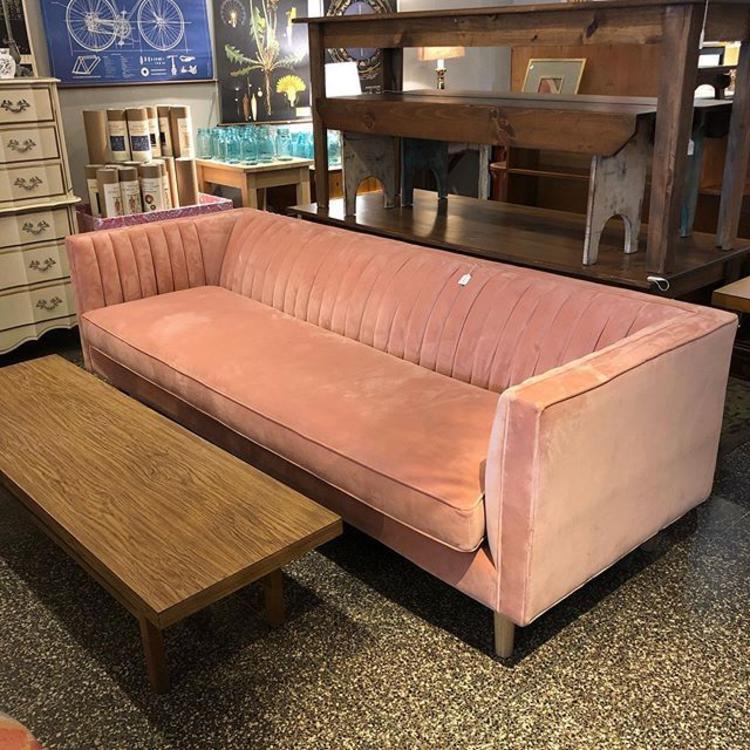                   Gorgeous pink velvet sofa! 94&rdquo; long, 30&rdquo; tall $35&rdquo; deep