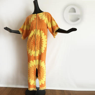 MOD Vintage 60s Swimsuit Cover Up Towel Robe | 1960s 1970s Hippie Boho Daisy Flower Power Yellow Orange Fringe Terrycloth Bathrobe One Size 