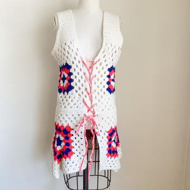 Vintage 1970s Granny Square Crochet Vest / M 