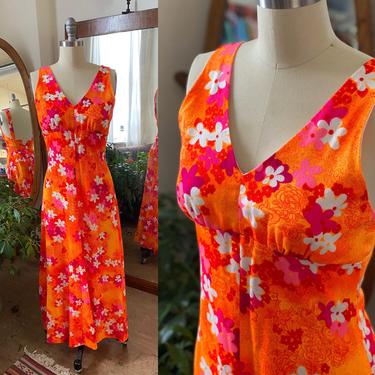 1960s Hawaiian Floral Print Barkcloth Maxi Dress 